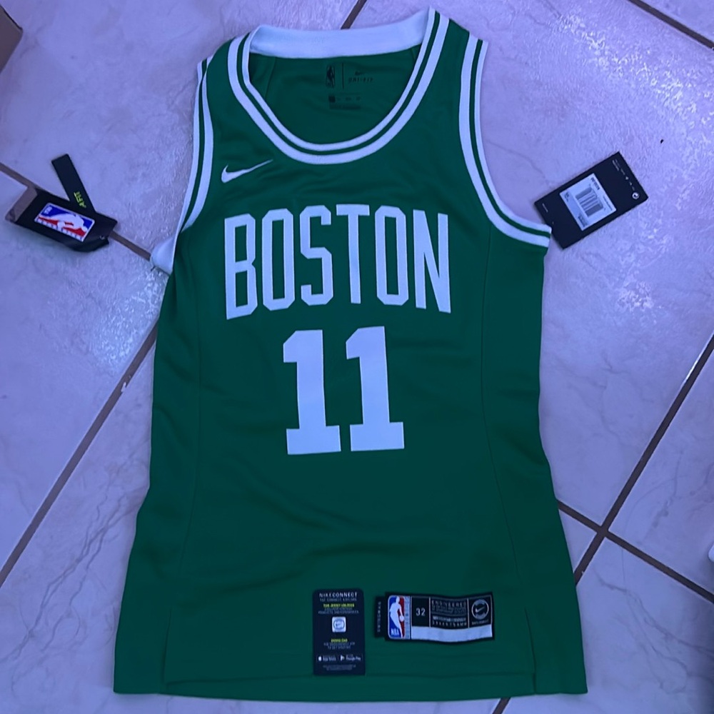 Kyrie Irving celtics jersey
